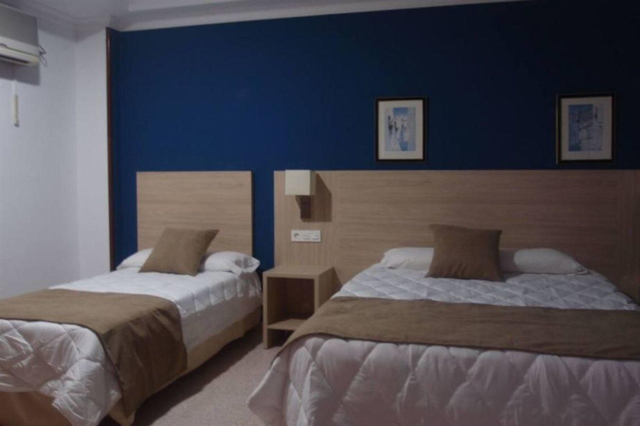 Hotel Catalán Puerto Real Esterno foto