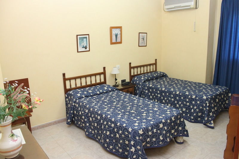 Hotel Catalán Puerto Real Esterno foto